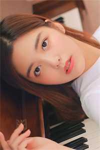 我把校花渣了她还觉得我深情无删减