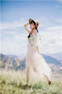 揣着女寝进副本,躺平小鱼照样赢