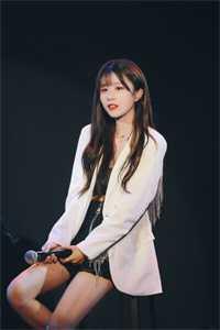 娇软知青下乡后,糙汉子眼直了